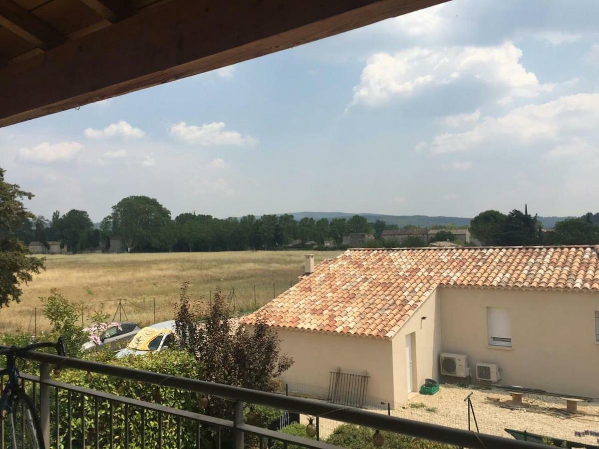 Apt 50M2 Avec Balcon Tout Equipe Proche D'Avignon Apartment Pernes-les-Fontaines Exterior photo