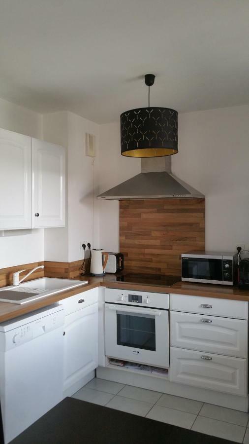 Apt 50M2 Avec Balcon Tout Equipe Proche D'Avignon Apartment Pernes-les-Fontaines Exterior photo